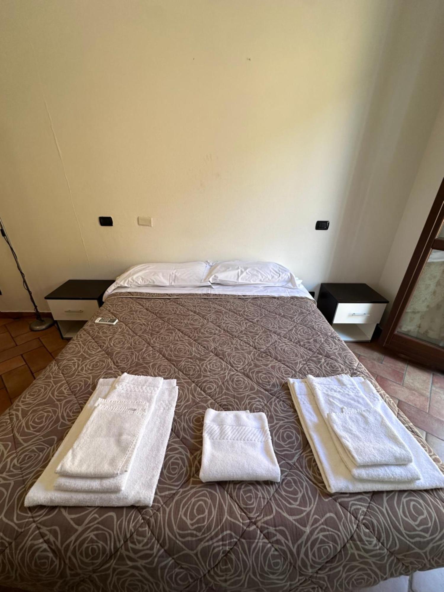 Aselli Palace كريمونا المظهر الخارجي الصورة